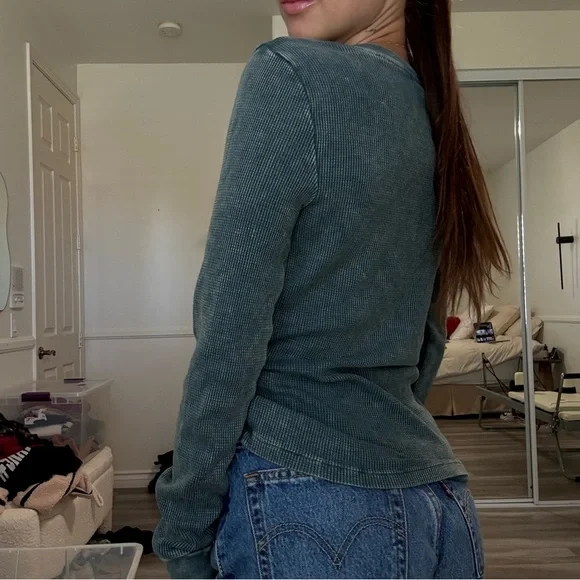 Michael Stars Teal Long Sleeve Top - Picture 4 of 5